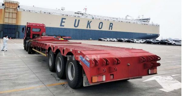 Tri axle Lowbed truck trailer for sale in Zambia