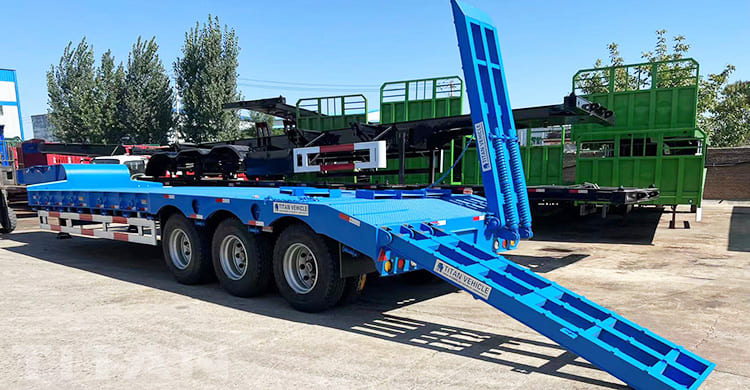 60 Ton 3 Axle Lowbed Truck Trailer for Sale in East Timor