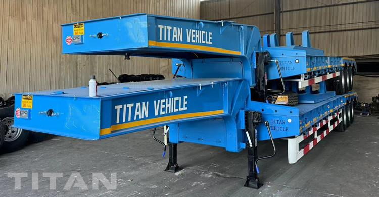 Tri Axle Lowbed Trailer for Sale in Guinea