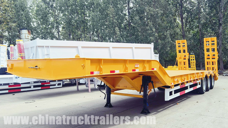 60 Ton 3 Axle Low Bed Trailer for Sale in Tanzania