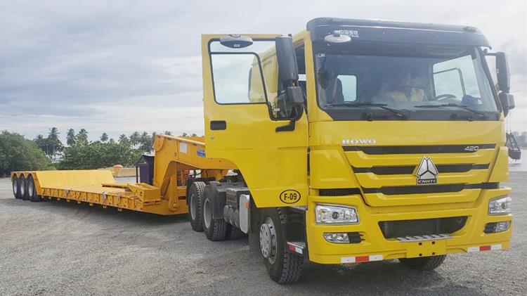 80 ton detachable gooseneck trailer