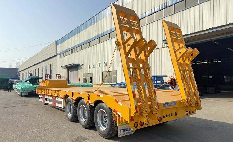 3 Axle 60 Ton Low Bed Semi Trailer for Sale in Zimbabwe