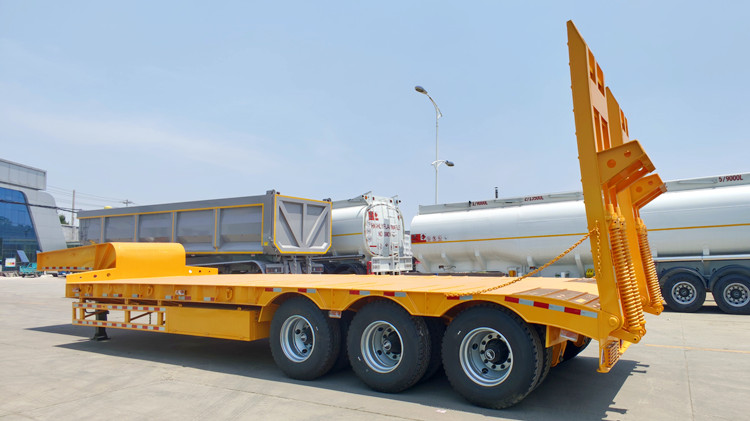 SNAIL 60 Ton Lowbed Truck Trailer for Sale