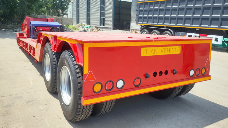 30 Ton 2 Axle Detach Lowboy Trailer for Sale in Dominican
